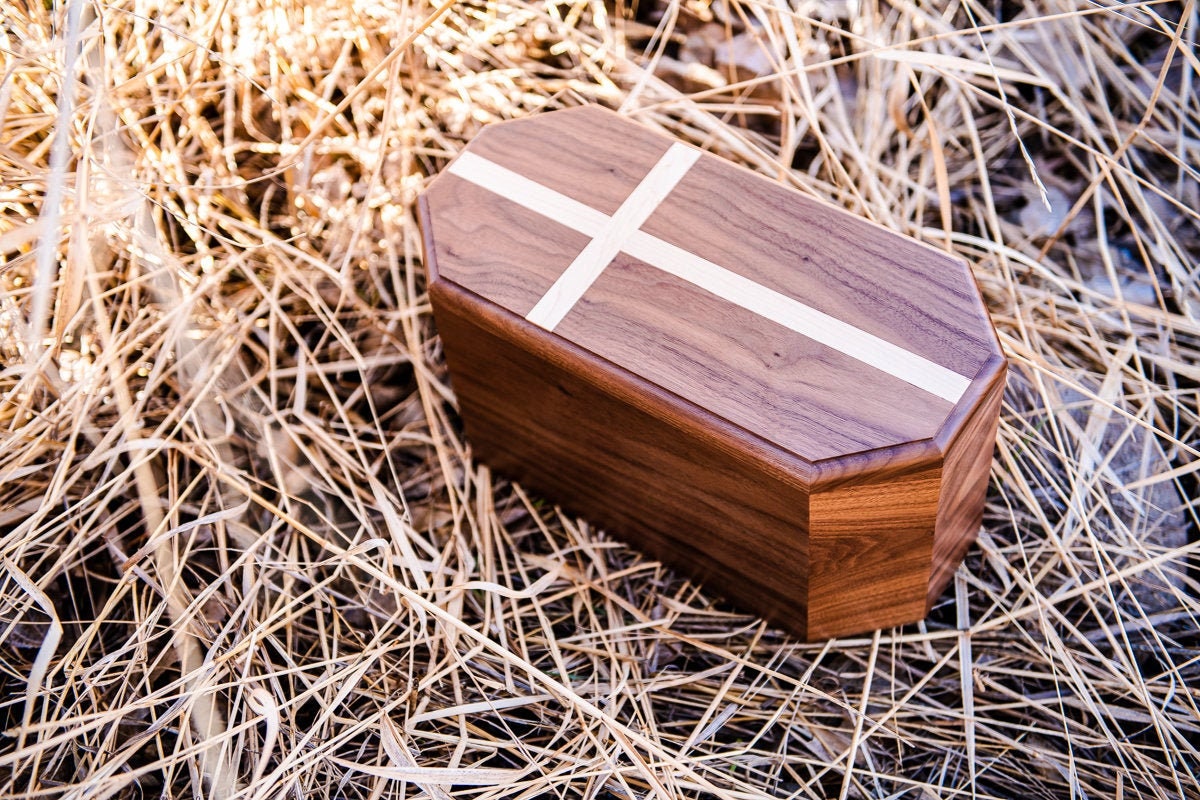 Walnut Companion Urn with Maple Cross: Handcrafted Lacquer Finish