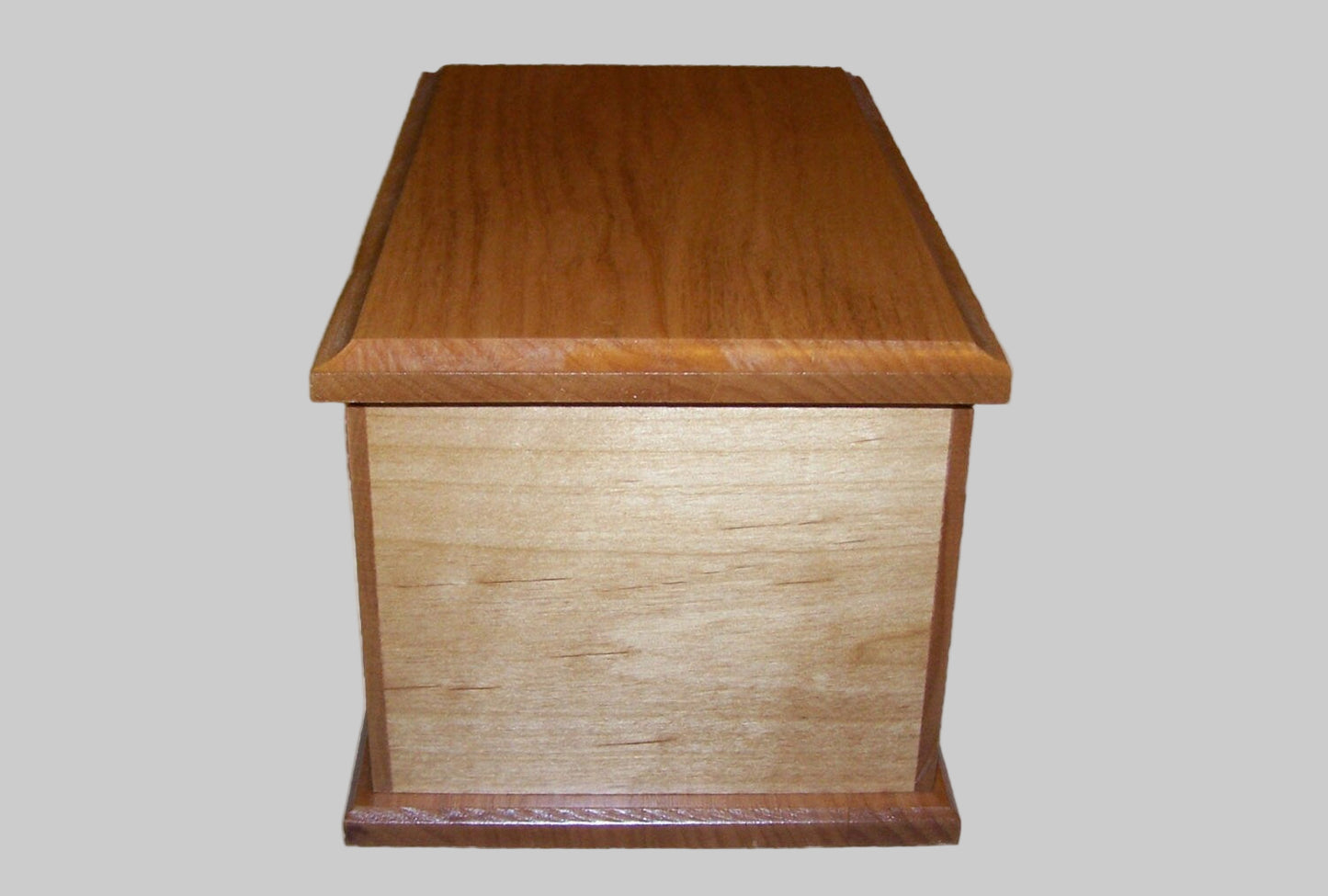 Large Alder Urn #120