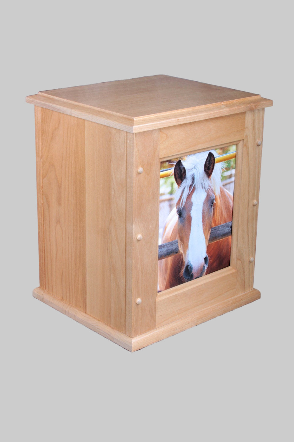 Wooden Horse Urn – Mariah Series Equine