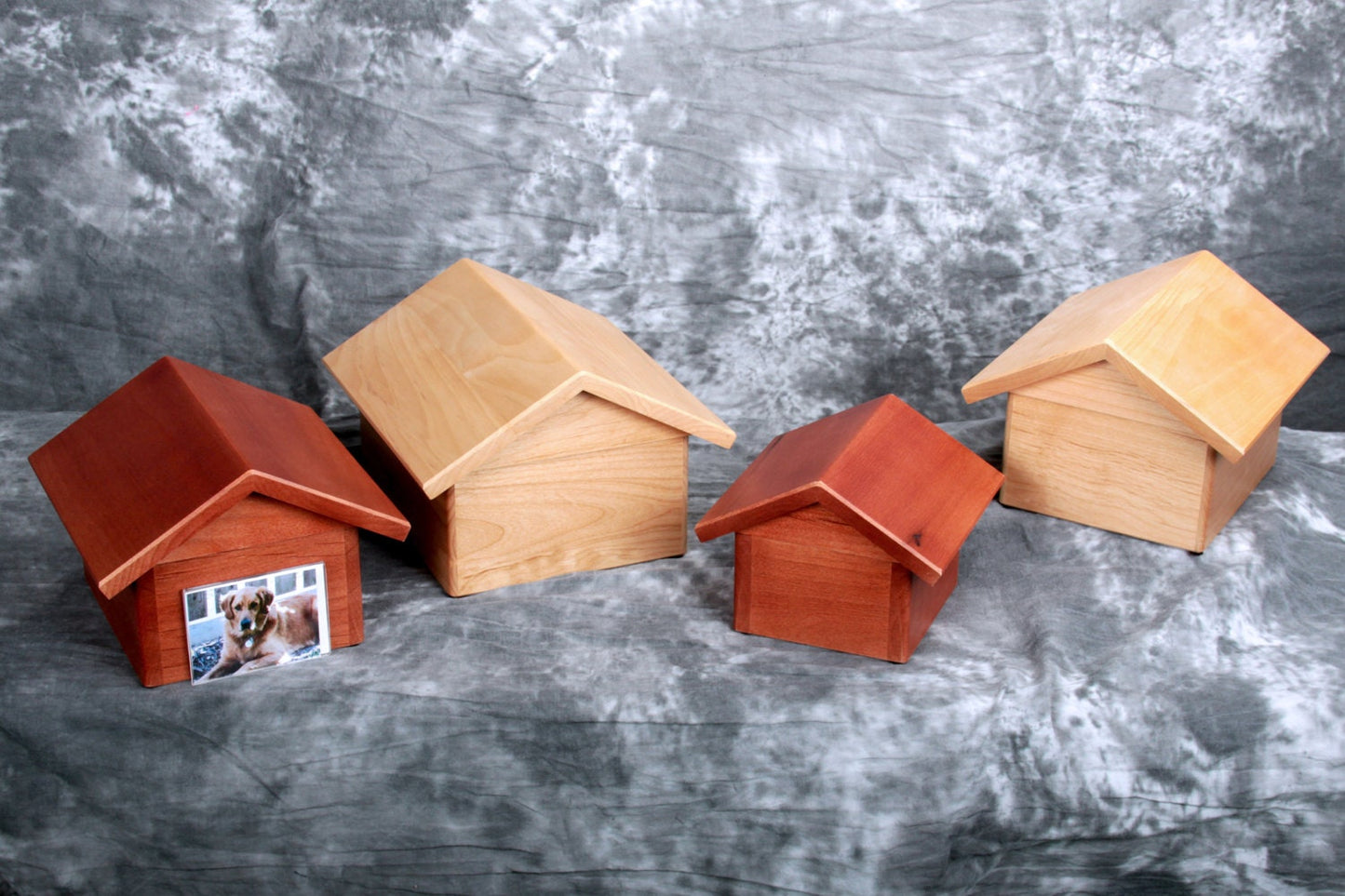 Alder Wood Doghouse Urn – Personalized Pet Memorial