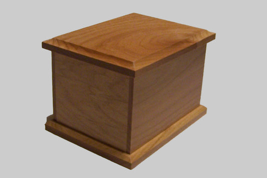 Small Alder Urn #30